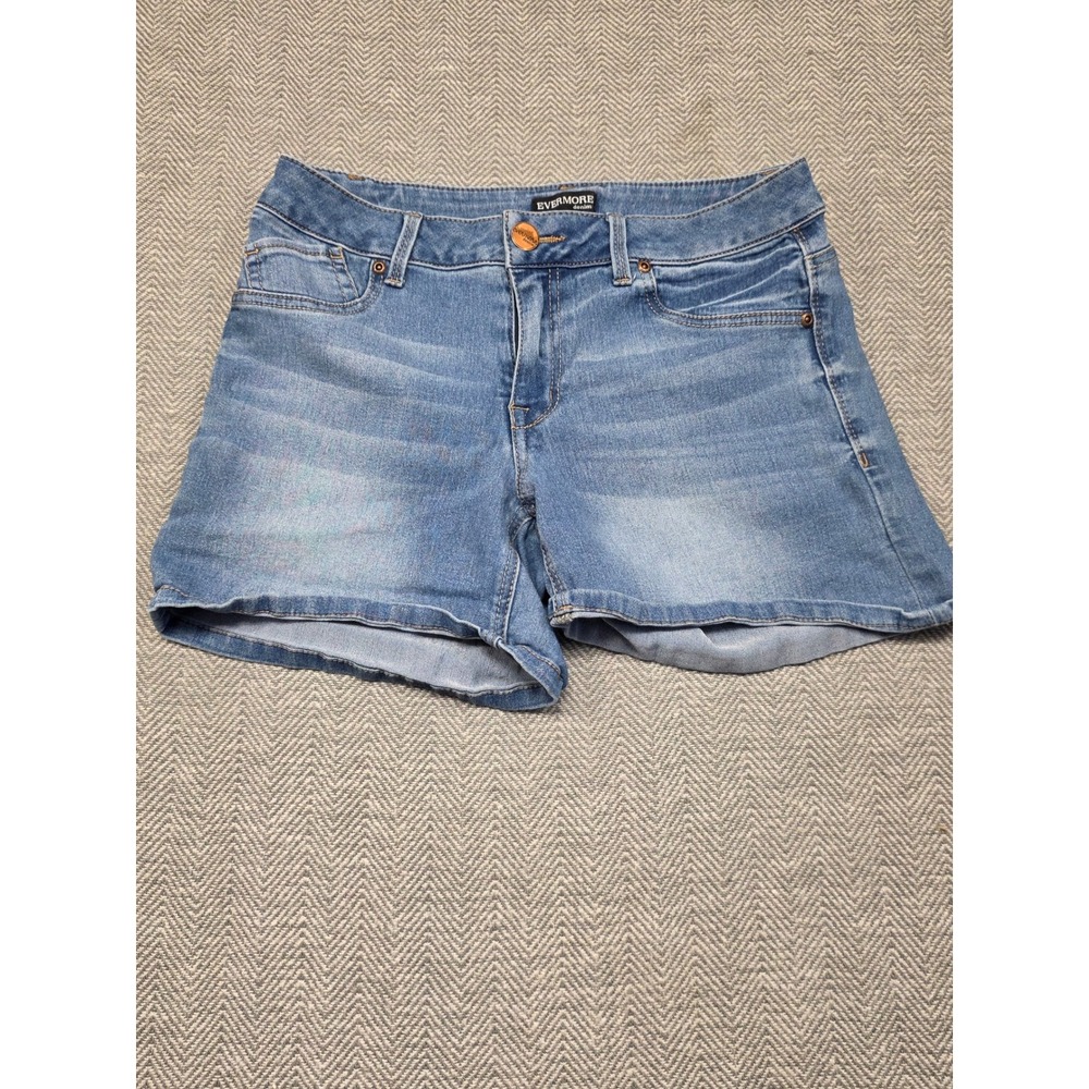 Evermore Denim Women Size 11 Blue Jean Shorts Light Wash Mid Rise Stretch 3.5 In